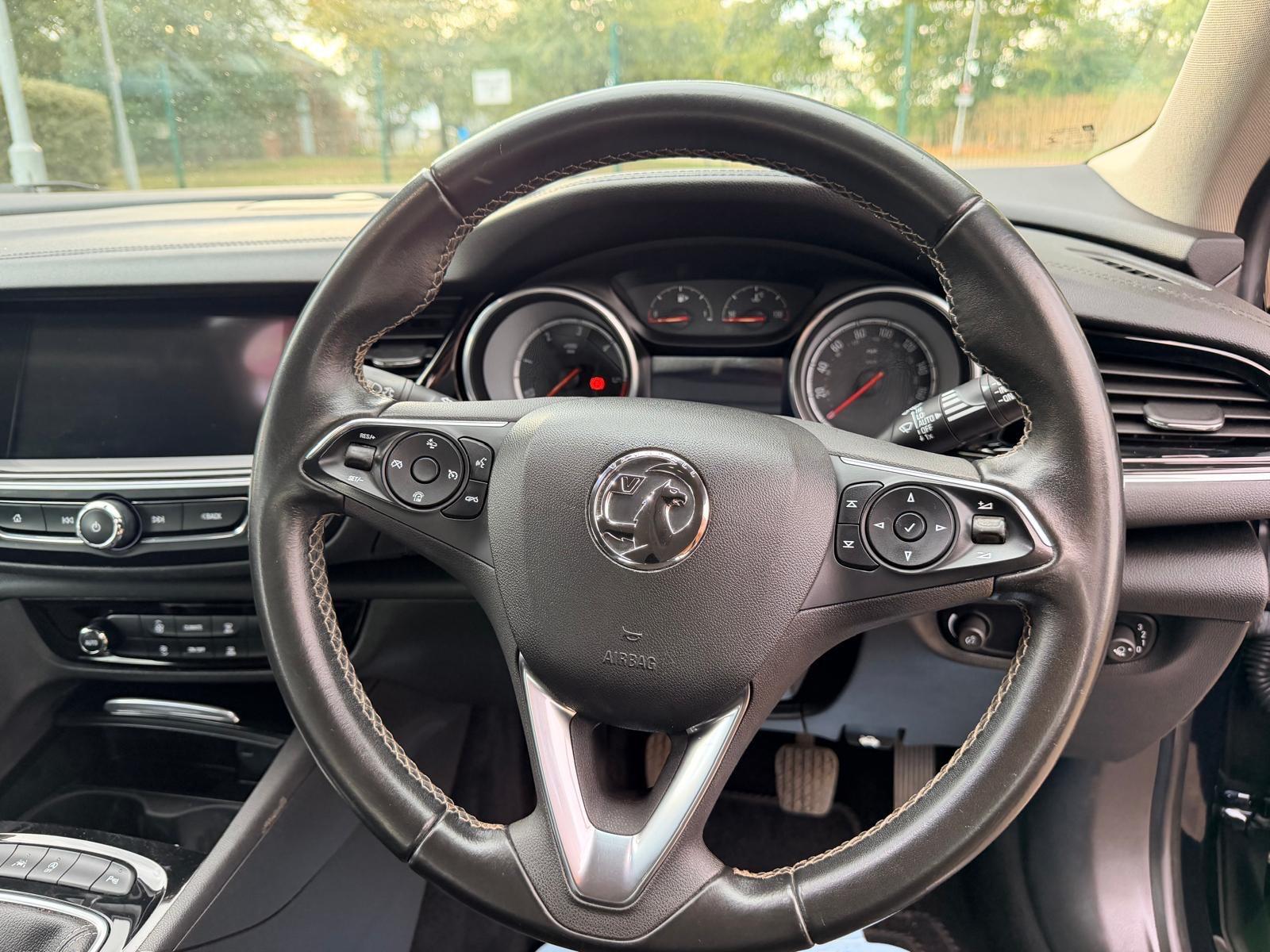 Vauxhall Insignia view 31