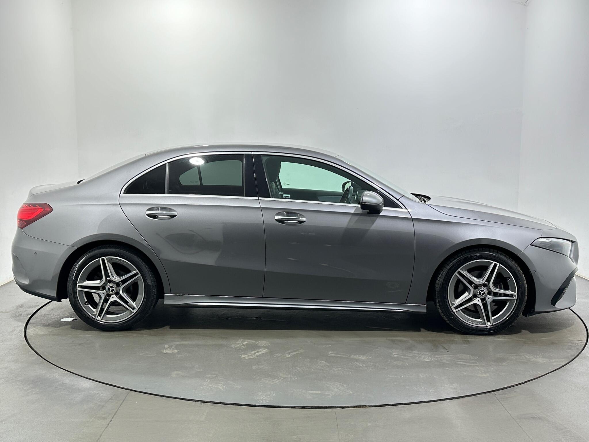 Mercedes-Benz A-Class view 9