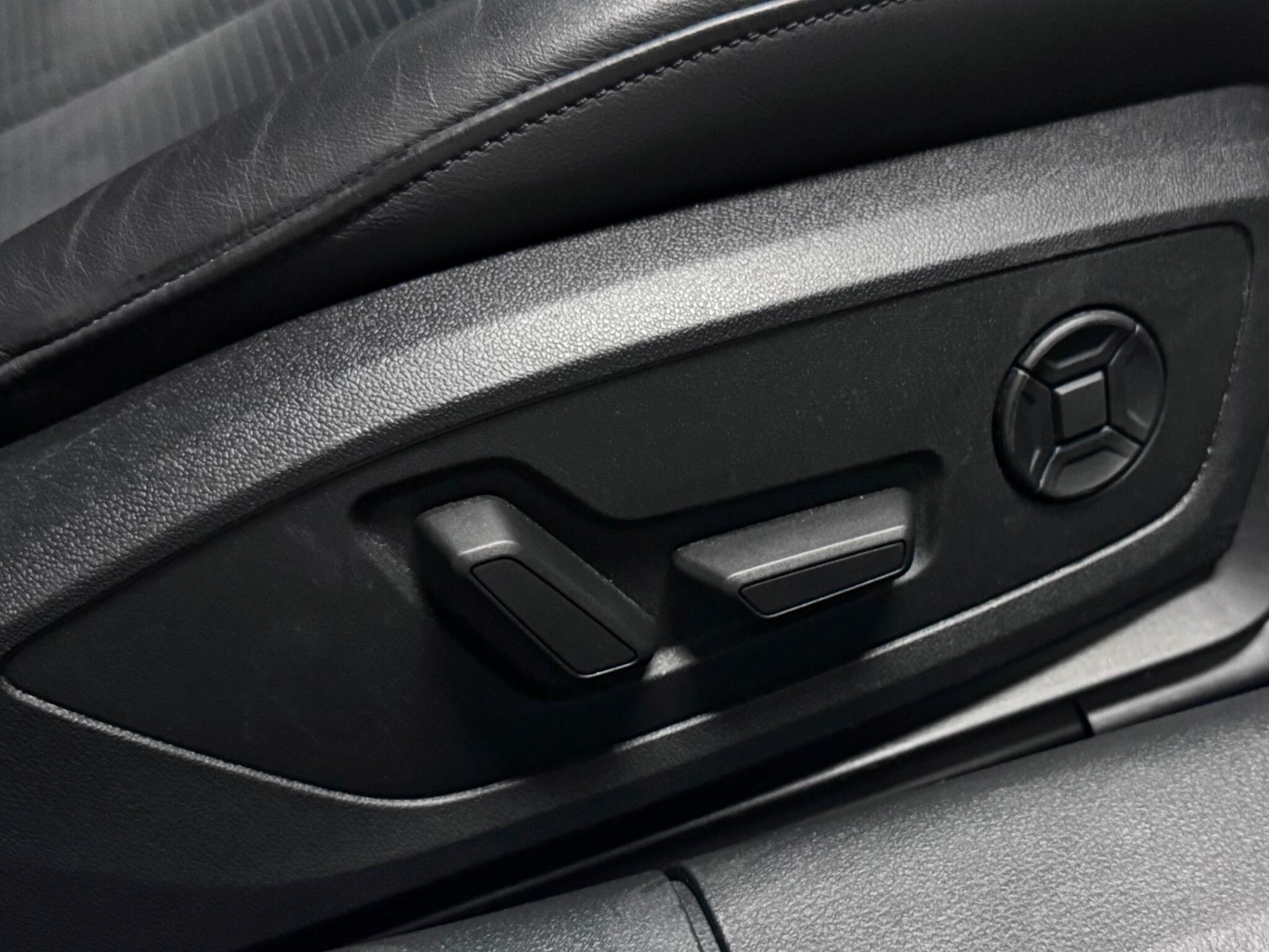 Audi A6 view 31