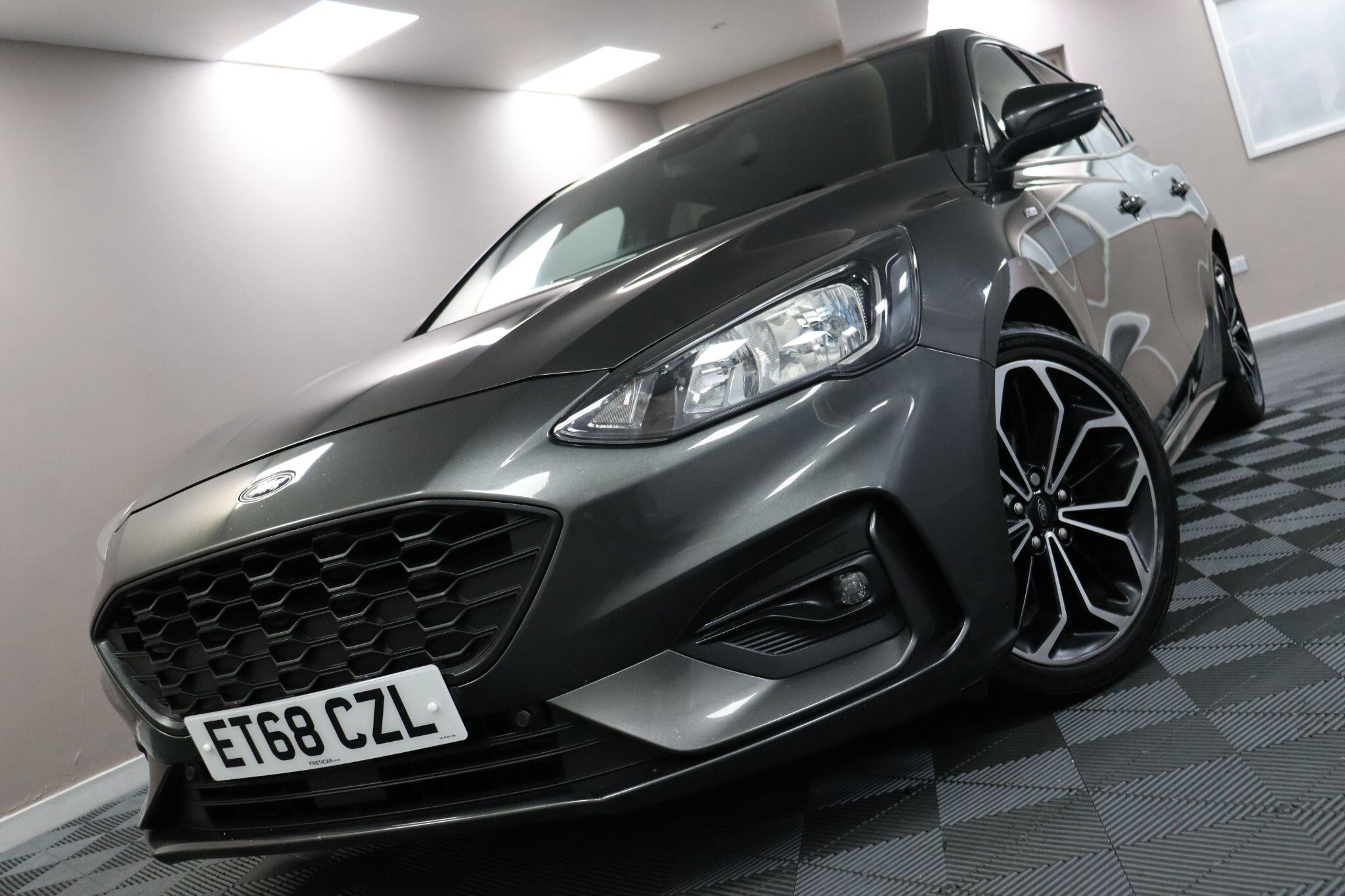 Ford Focus view 32
