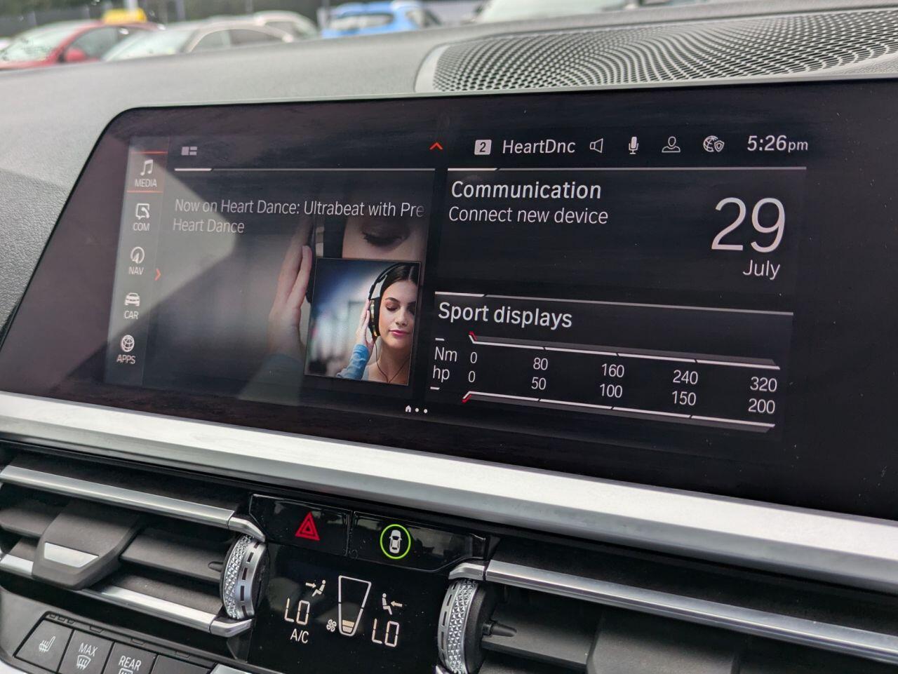 BMW 3 Series view 18