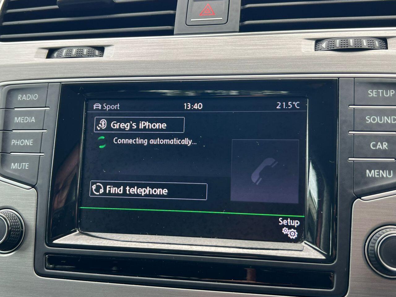 Volkswagen Golf view 24