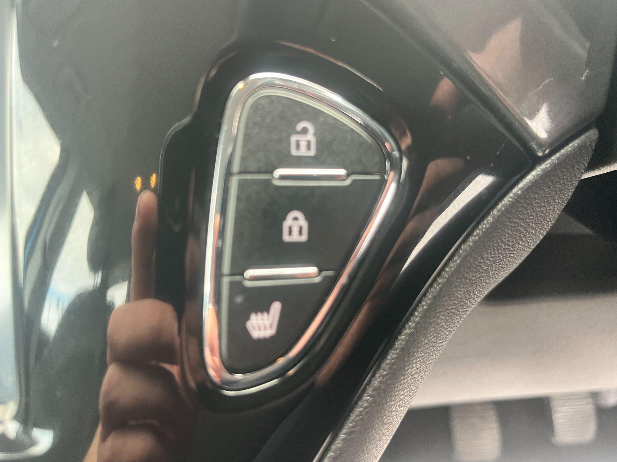 Vauxhall Corsa view 24