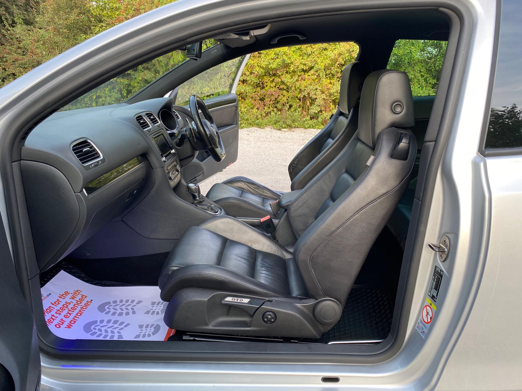 Volkswagen Golf view 15