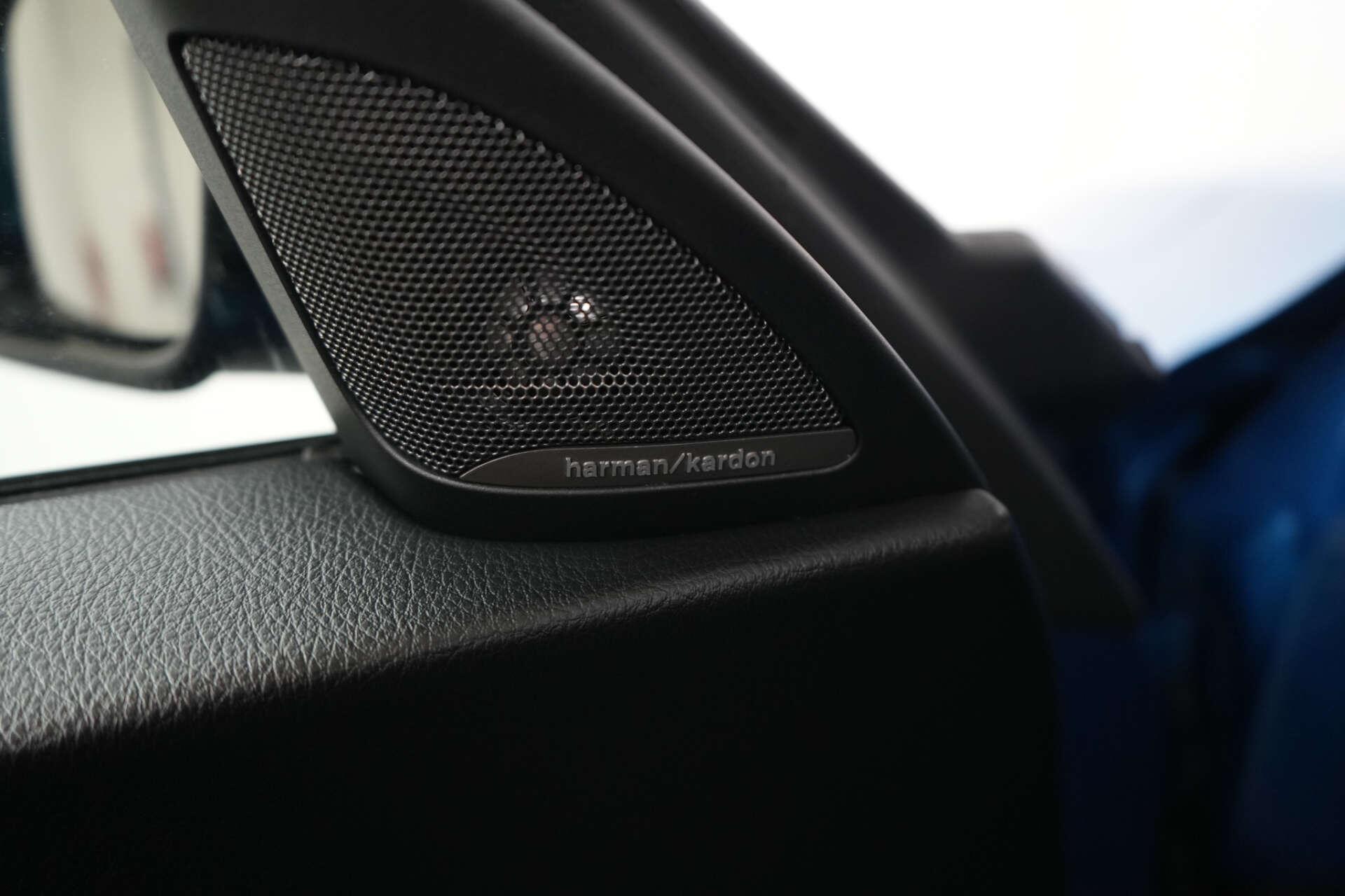 BMW M2 view 18