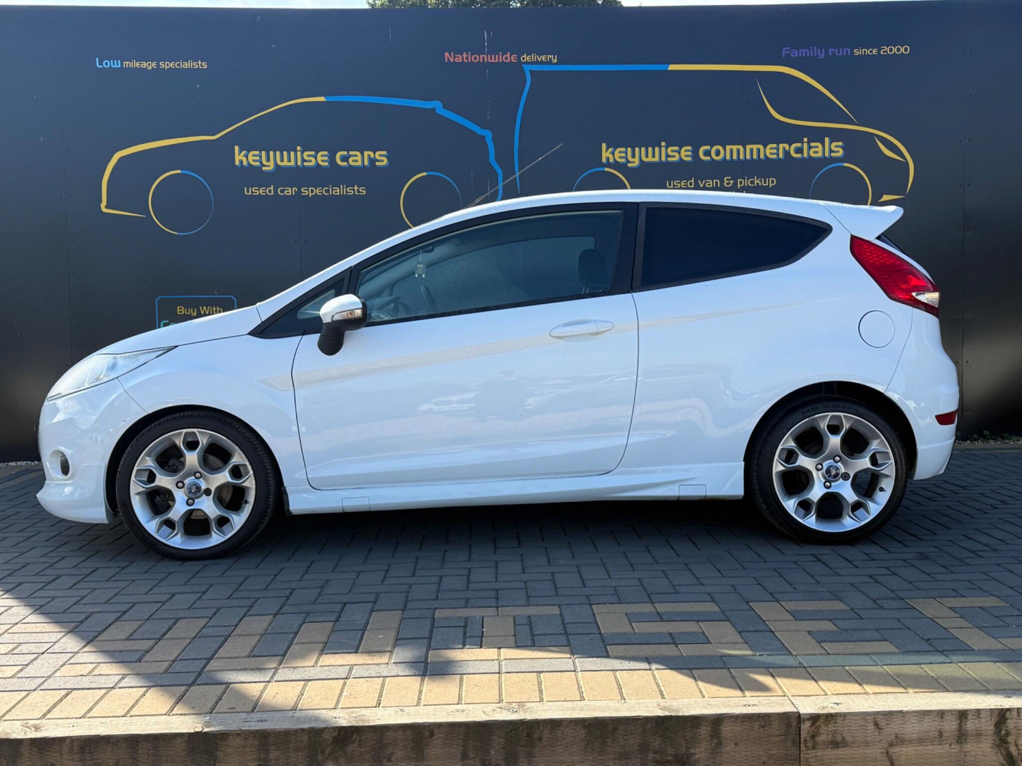 Ford Fiesta view 2