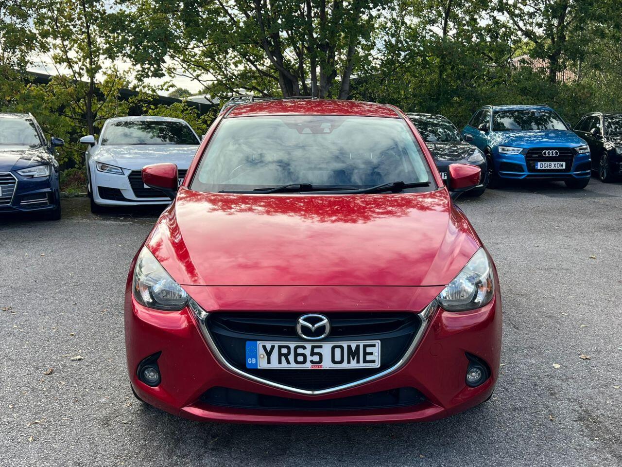Mazda Mazda2 view 11