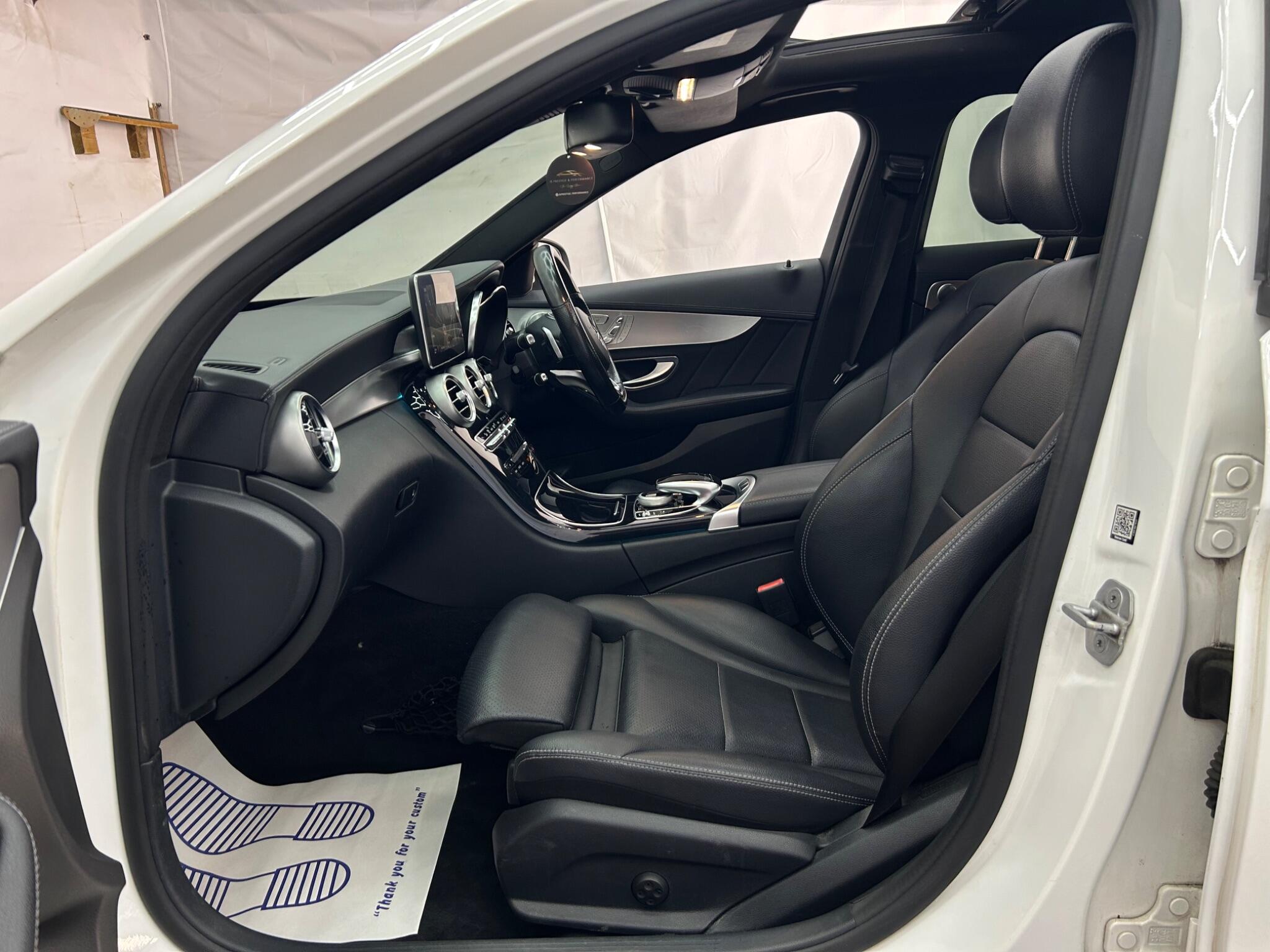 Mercedes-Benz C Class view 50