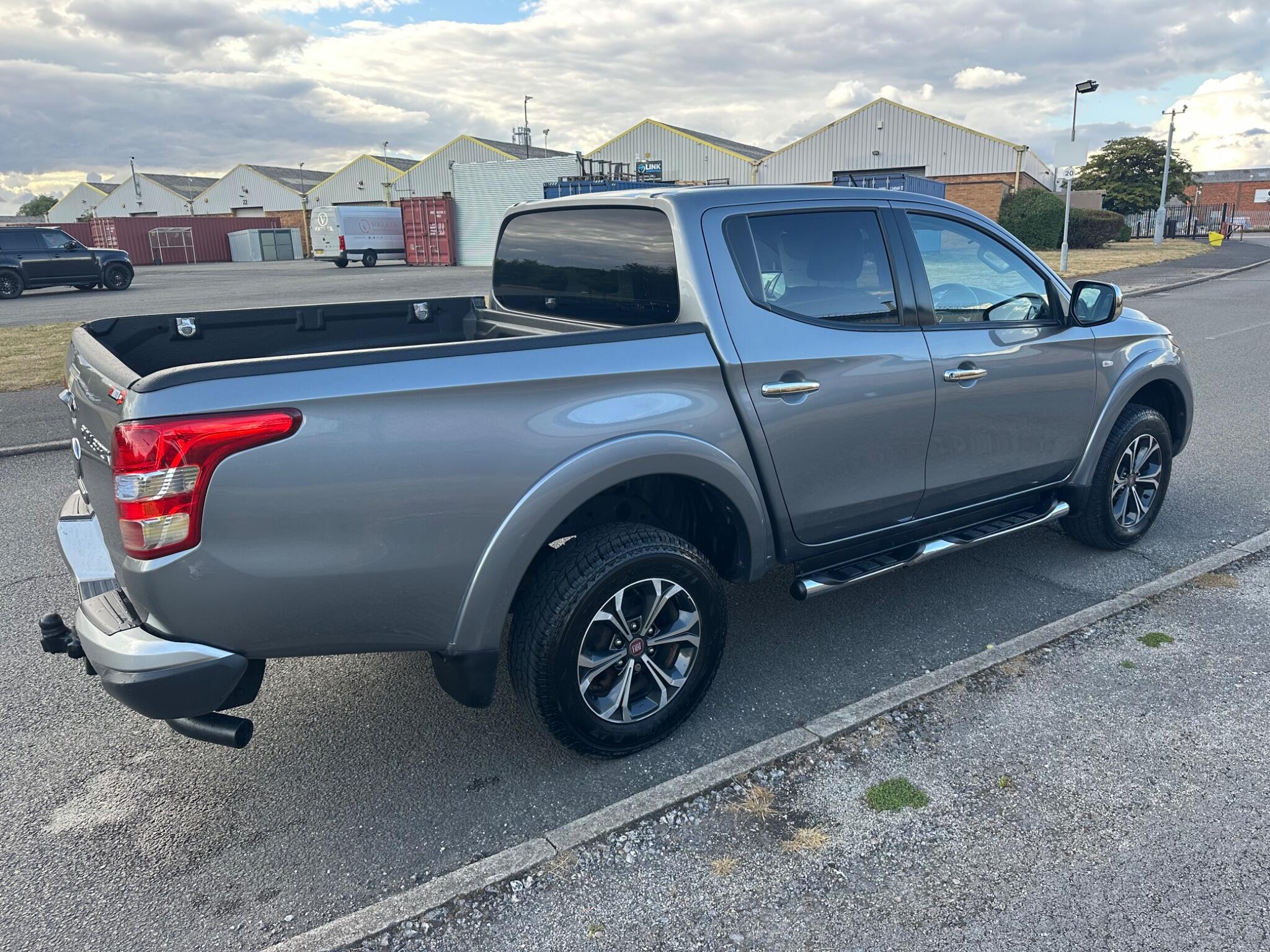 Fiat Fullback view 22