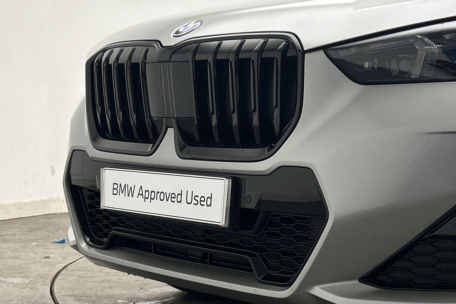 BMW X1 view 32