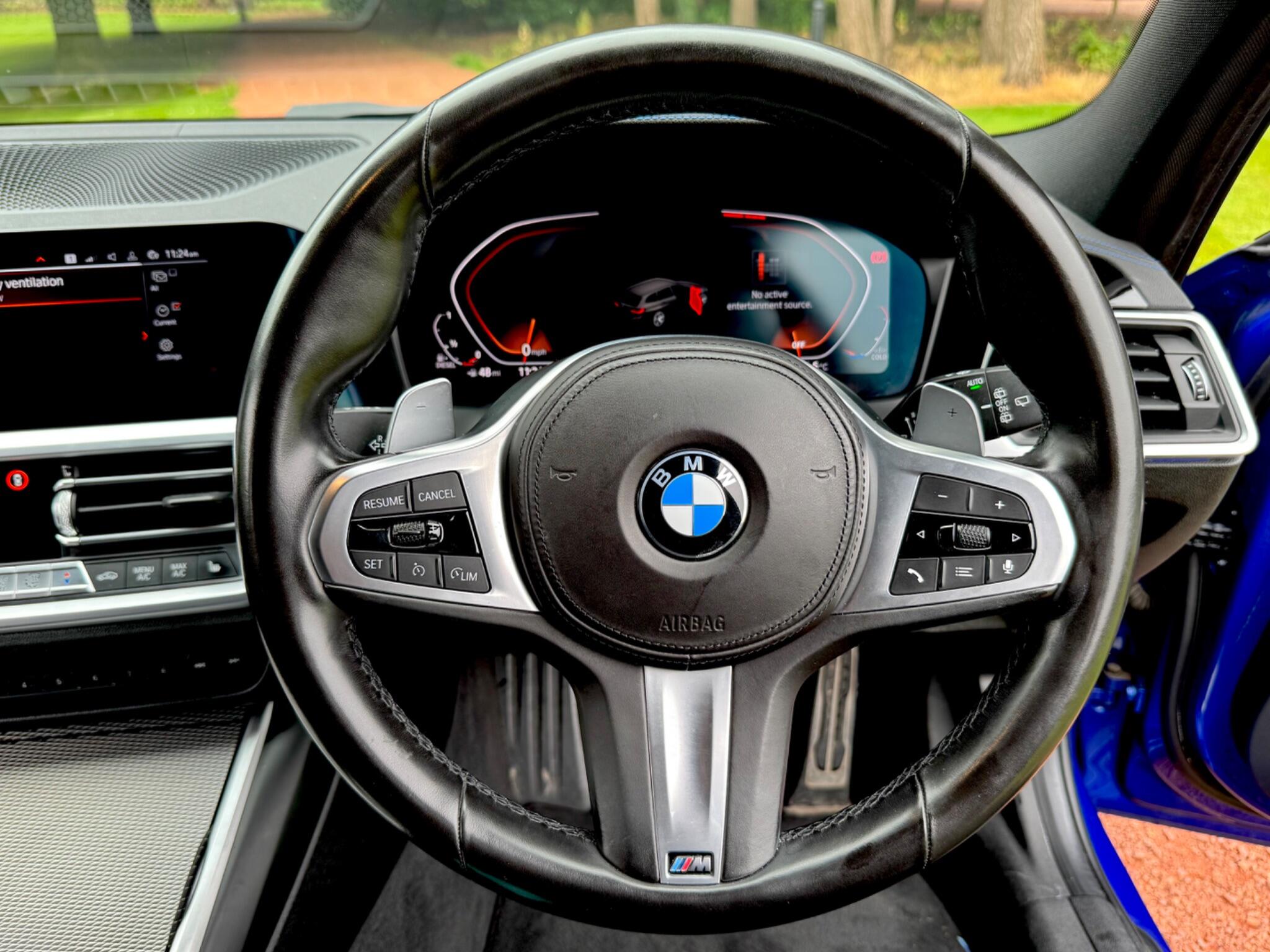 BMW 3 Series view 38