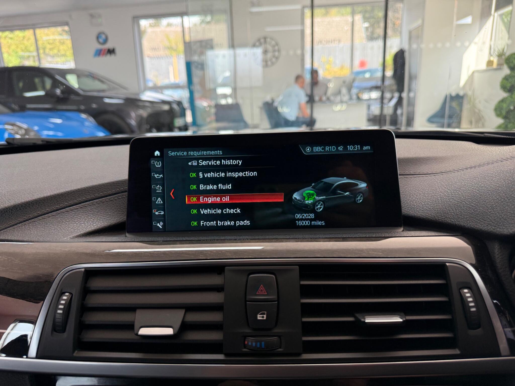 BMW 4 Series view 9
