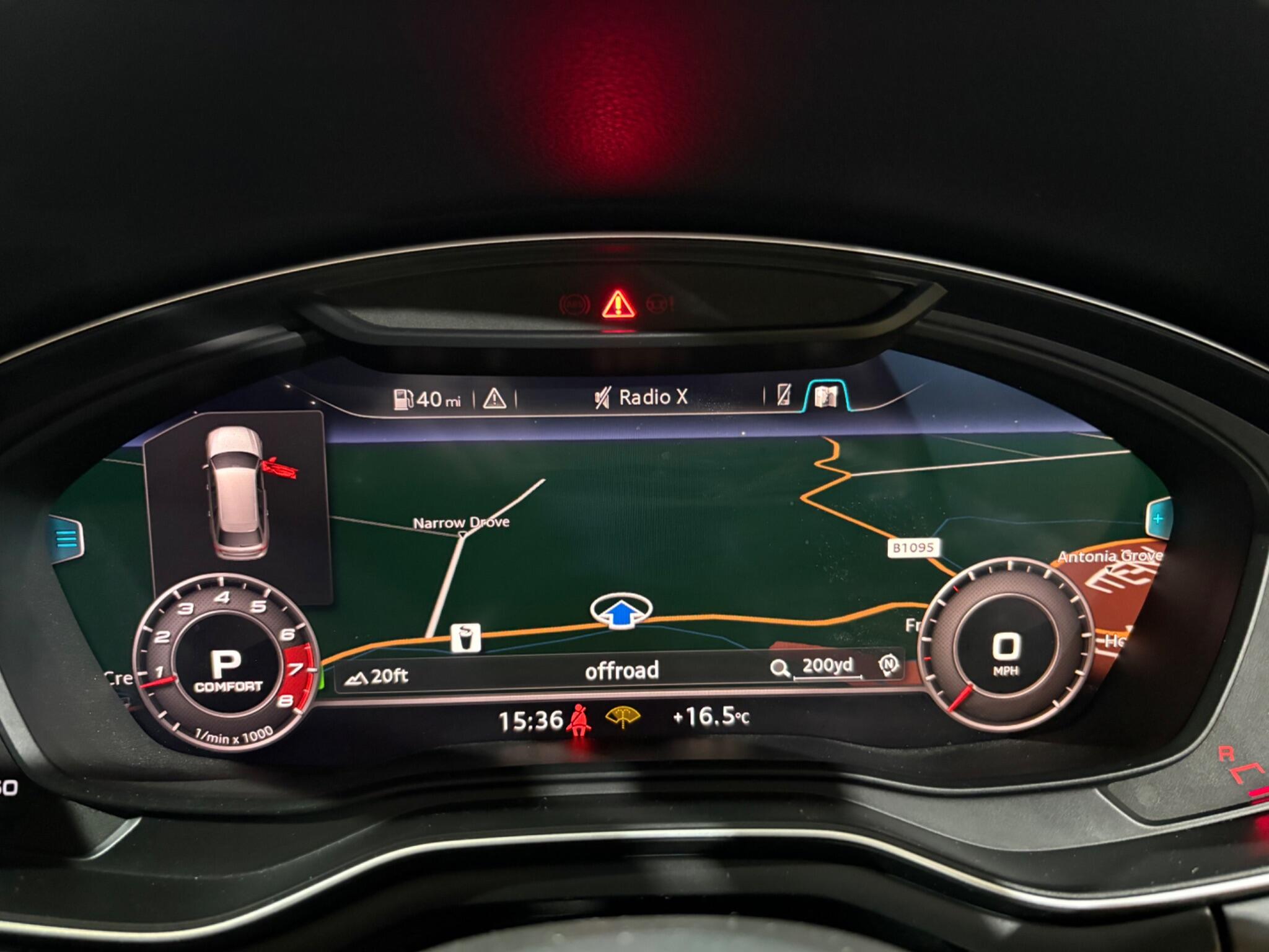 Audi RS4 Avant view 24