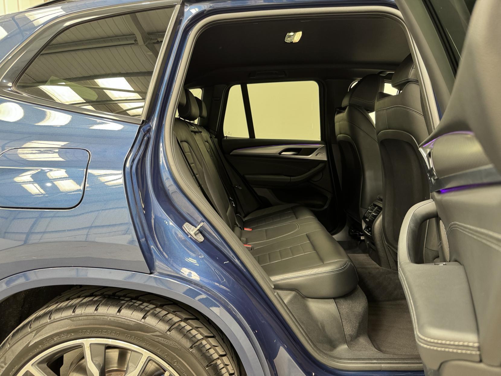 BMW X3 view 52