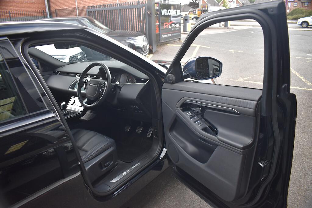 Land Rover Range Rover Evoque view 25