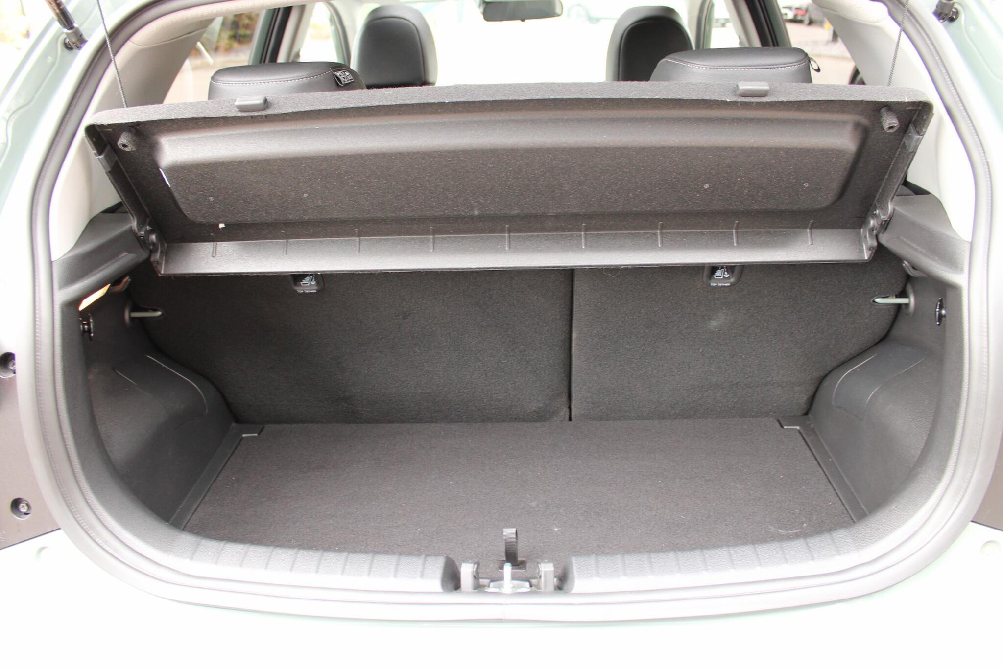 Kia Picanto view 7