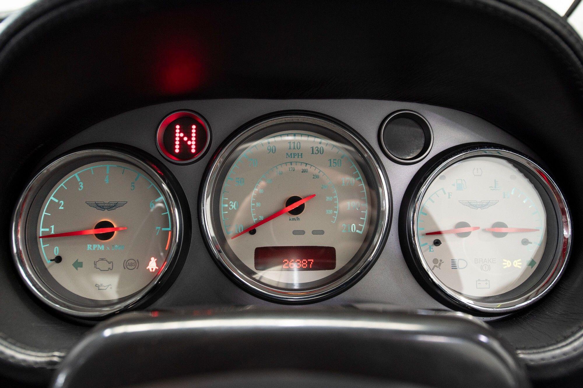 Aston Martin Vanquish view 13