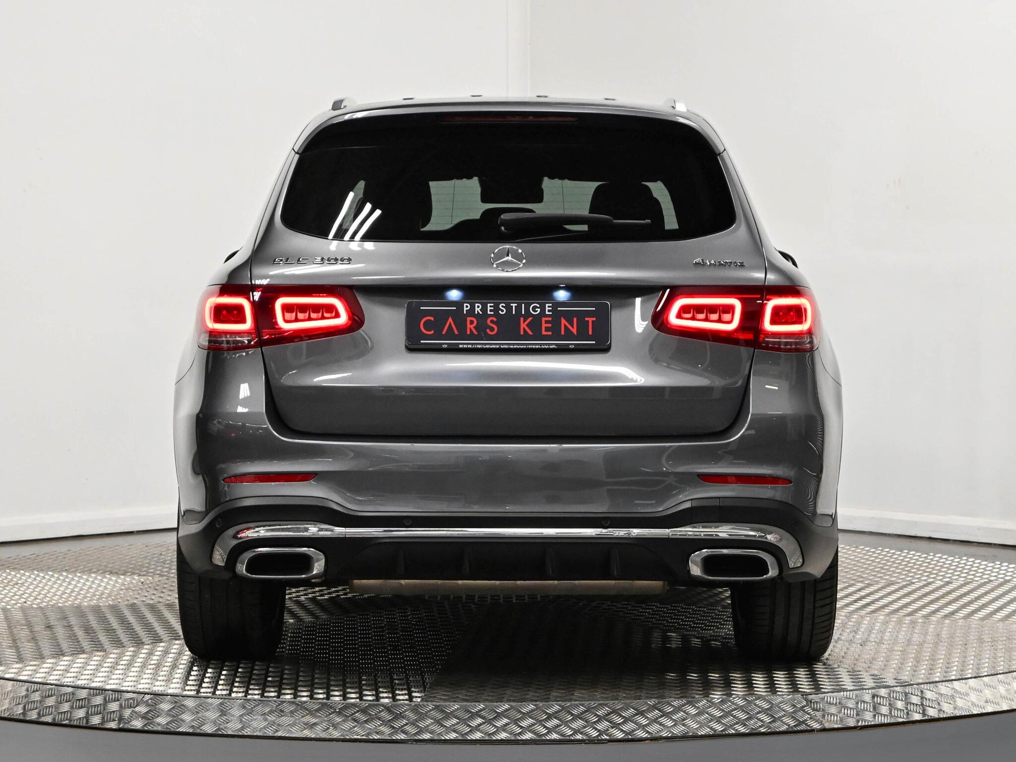 Mercedes-Benz GLC view 6