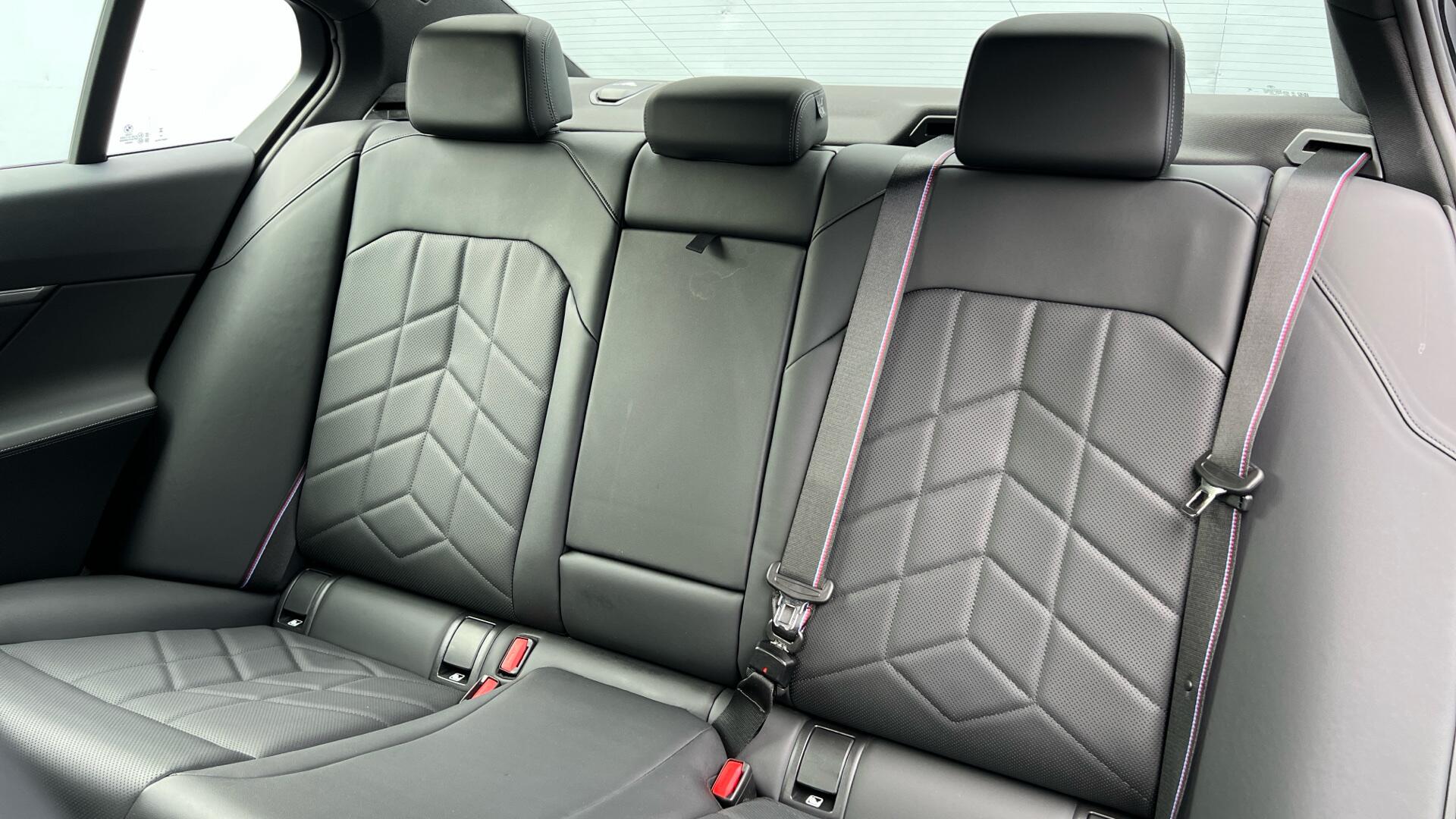 BMW I5 view 13