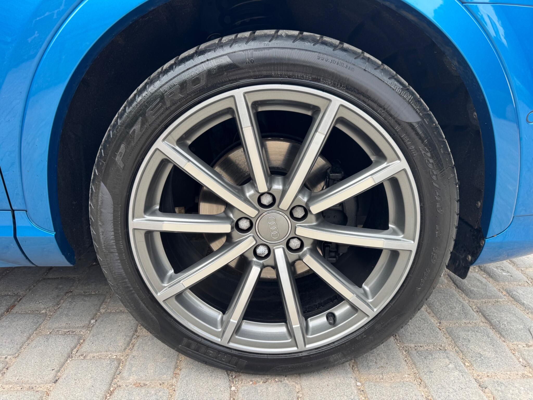 2017 Audi Q3 image 30