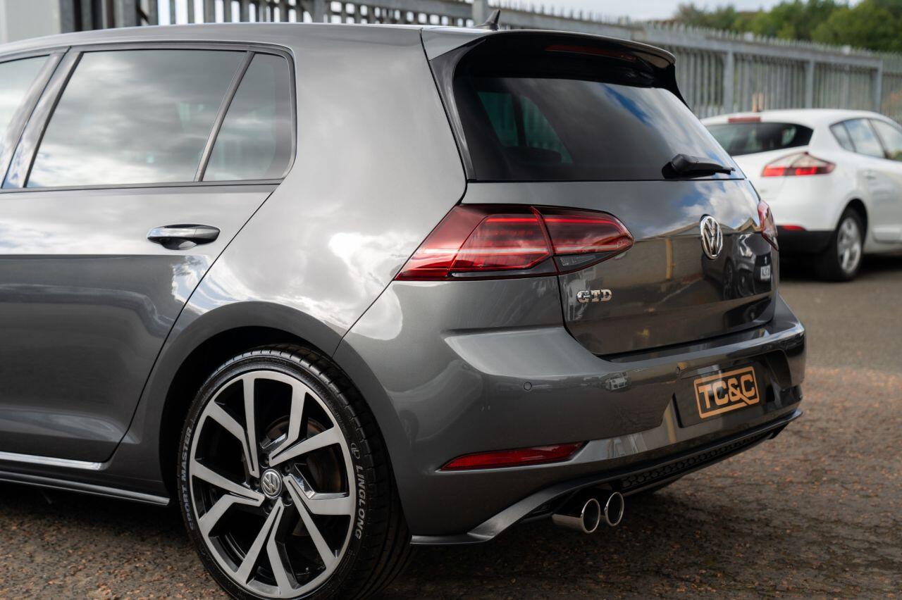 Volkswagen Golf view 30