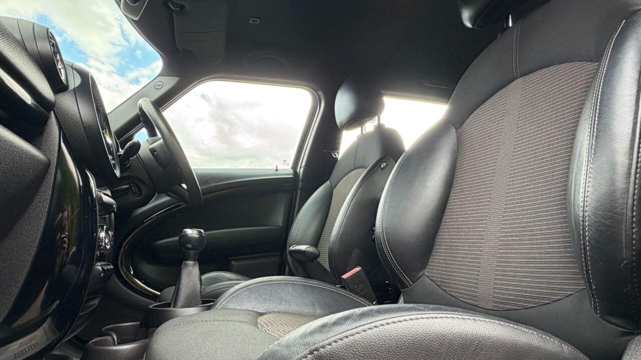 Mini Countryman view 9