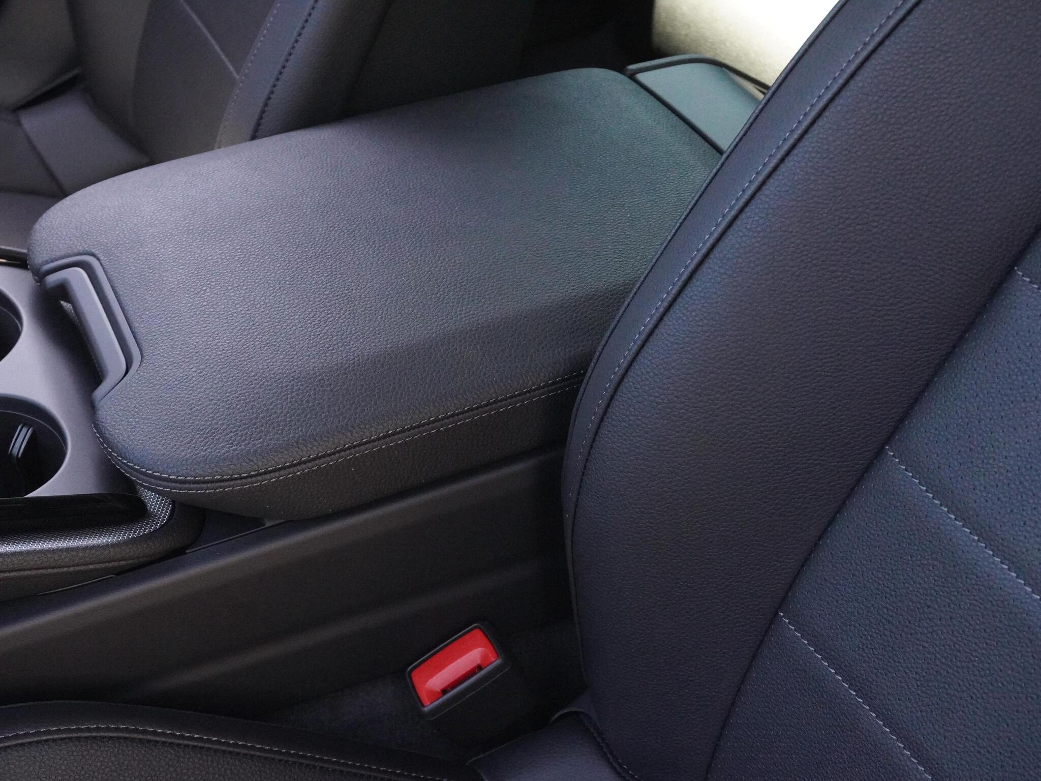 Porsche Panamera view 20