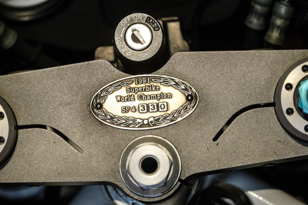 Ducati 888 view 15