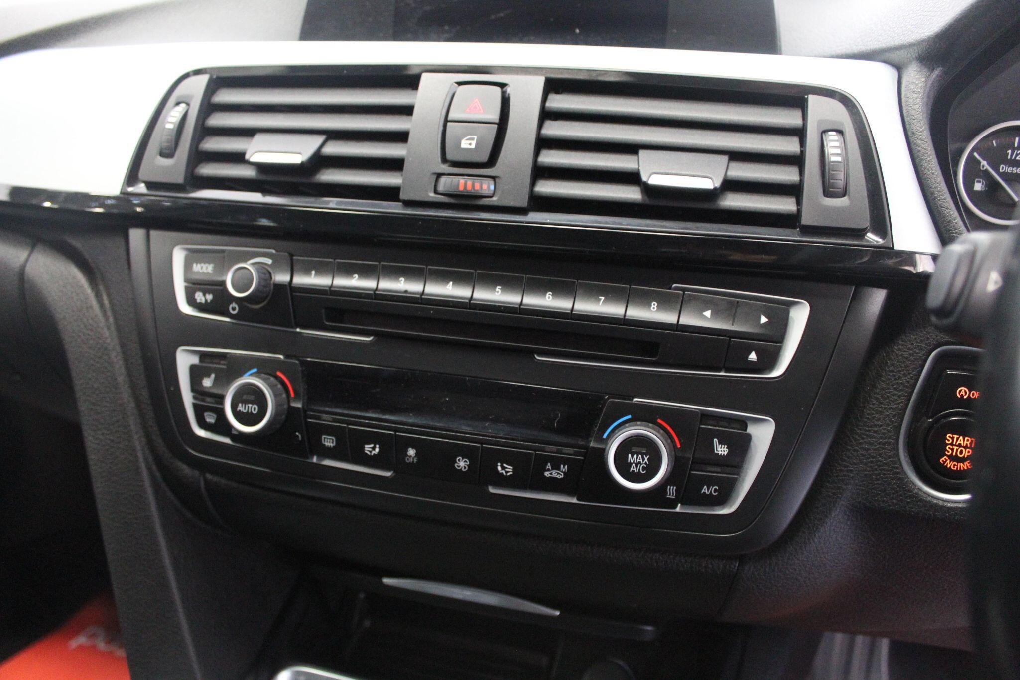 BMW 3 Series view 39