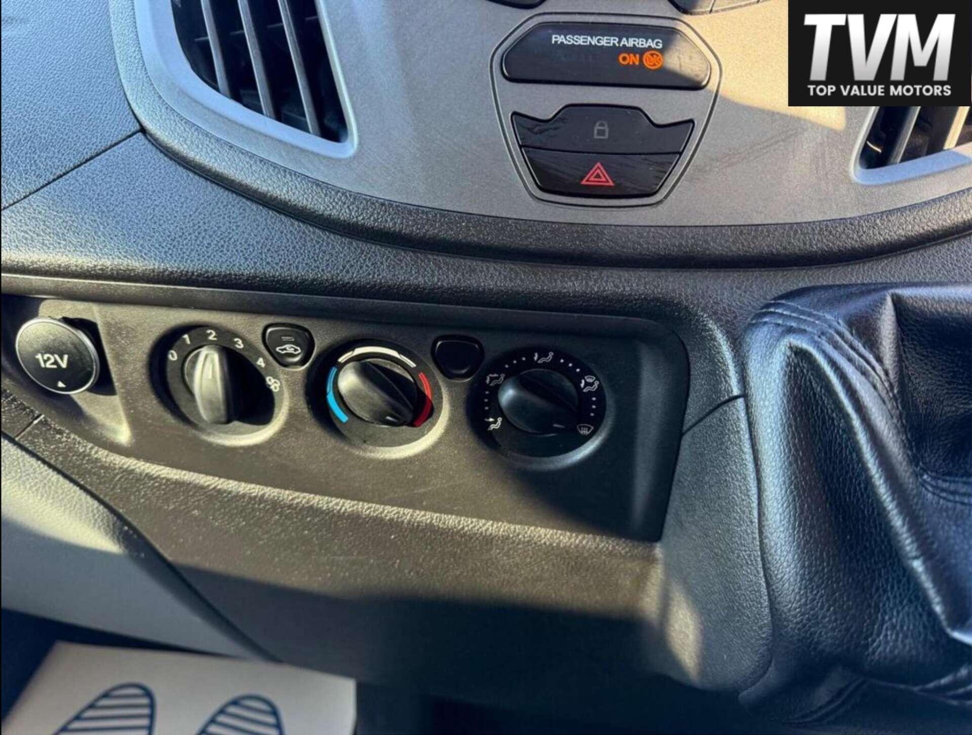 Ford Transit view 10