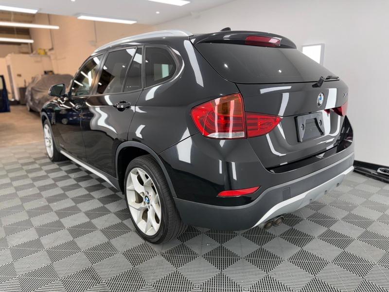 2013 BMW X1 image 8