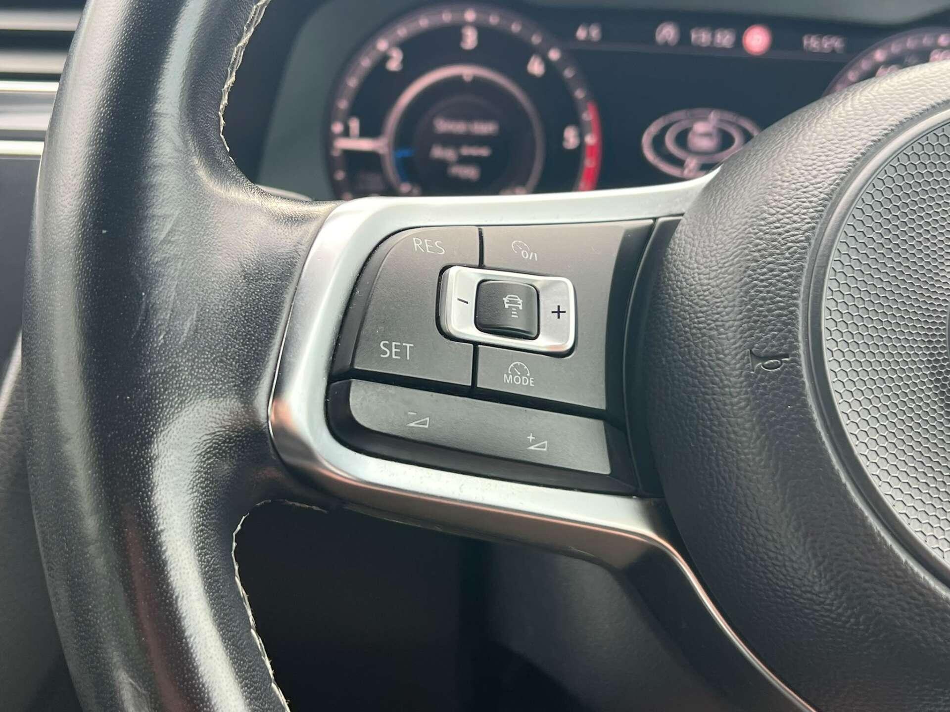Volkswagen Tiguan view 52