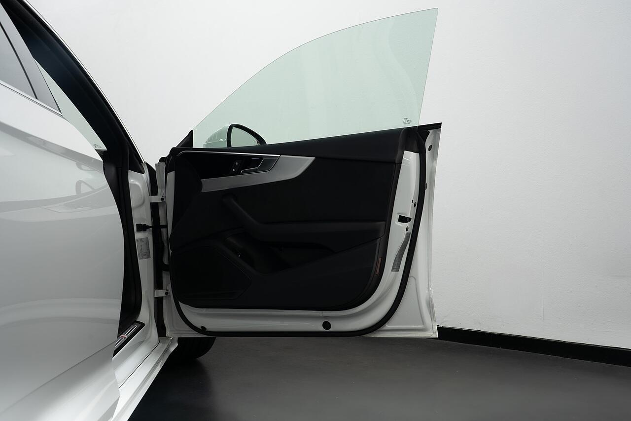 Audi A5 view 21