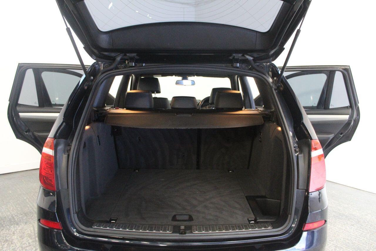 BMW X3 view 23
