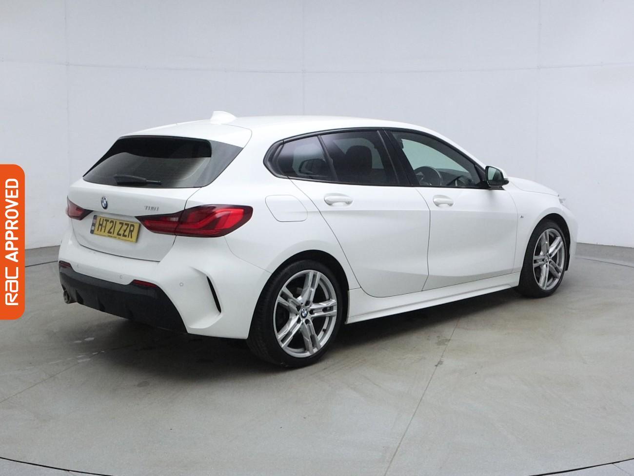 BMW 1 Series view 27
