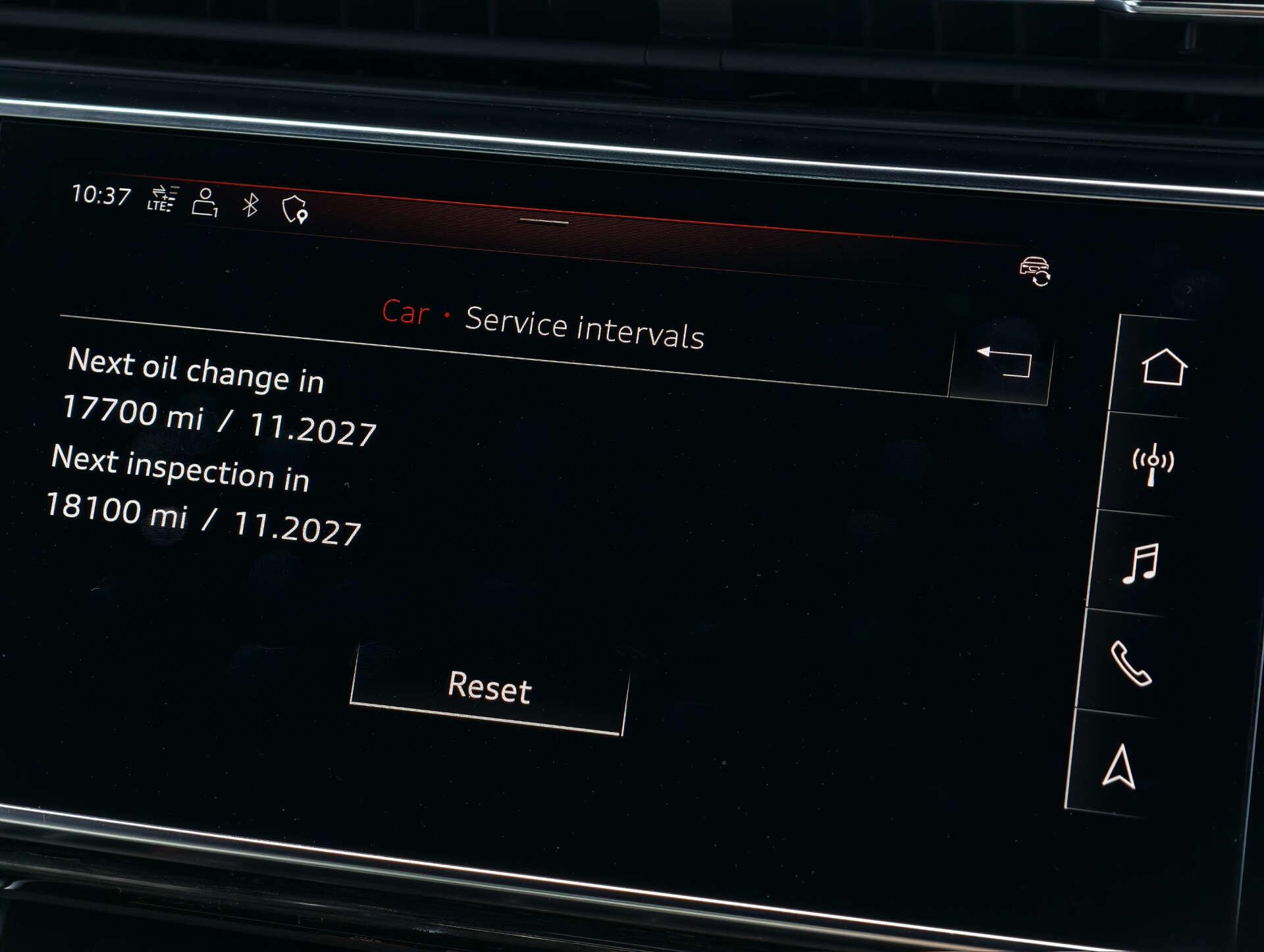 Audi SQ7 view 61