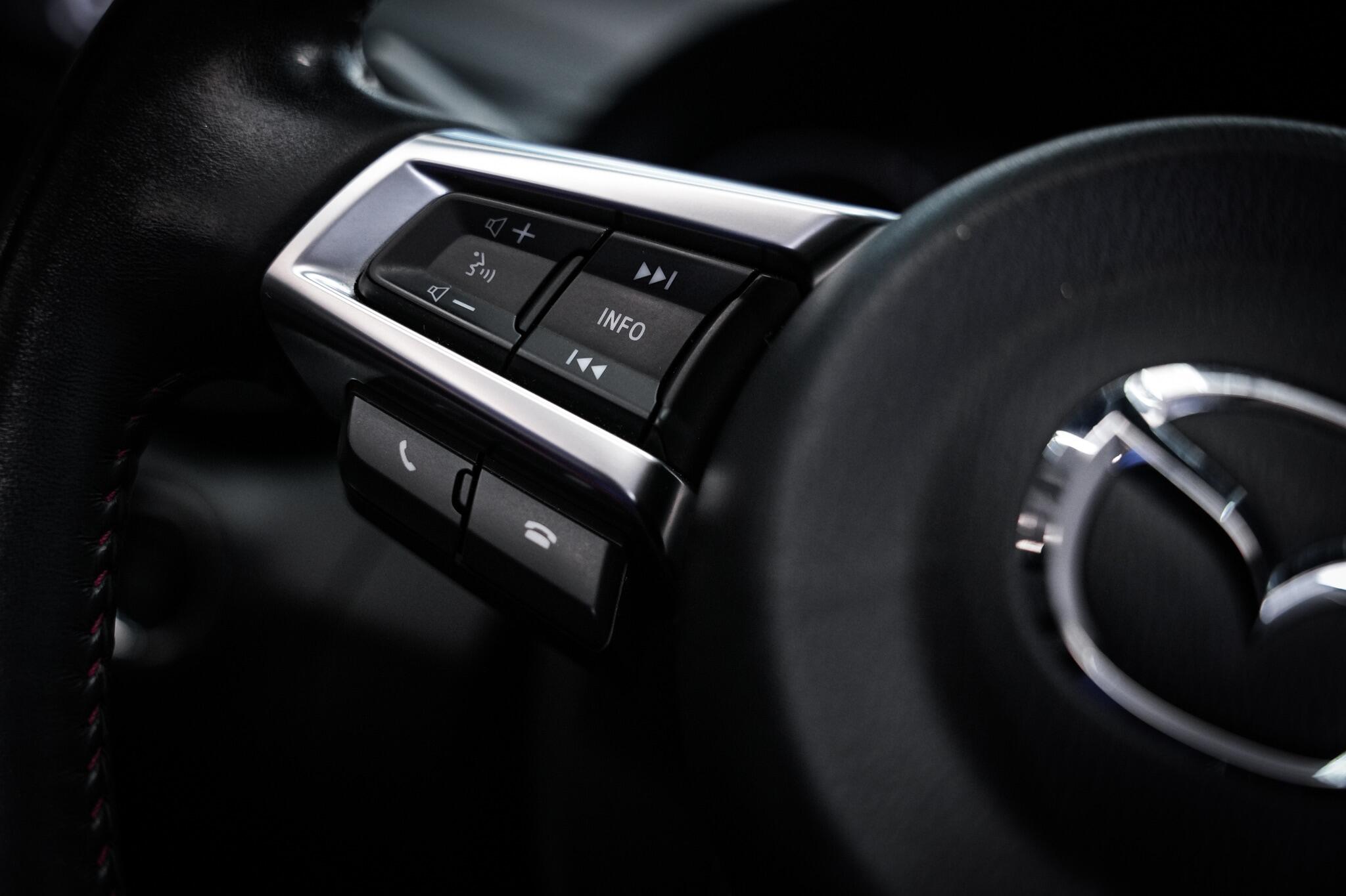 Mazda MX-5 view 46