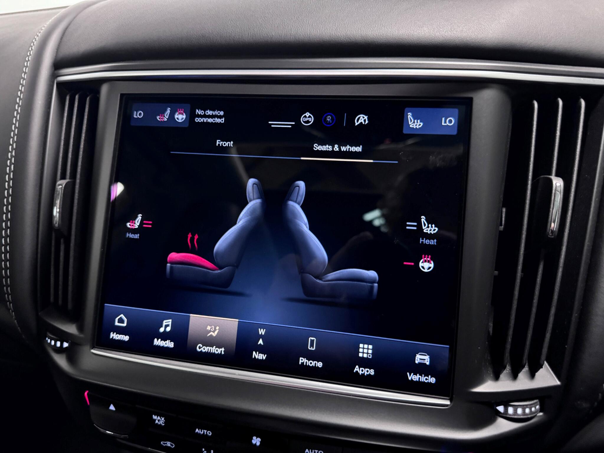 Maserati Levante view 49