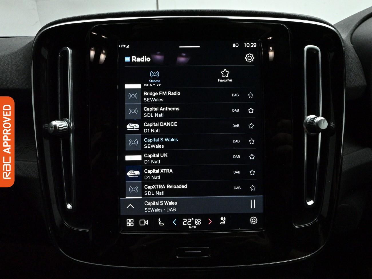 Volvo XC40 view 20