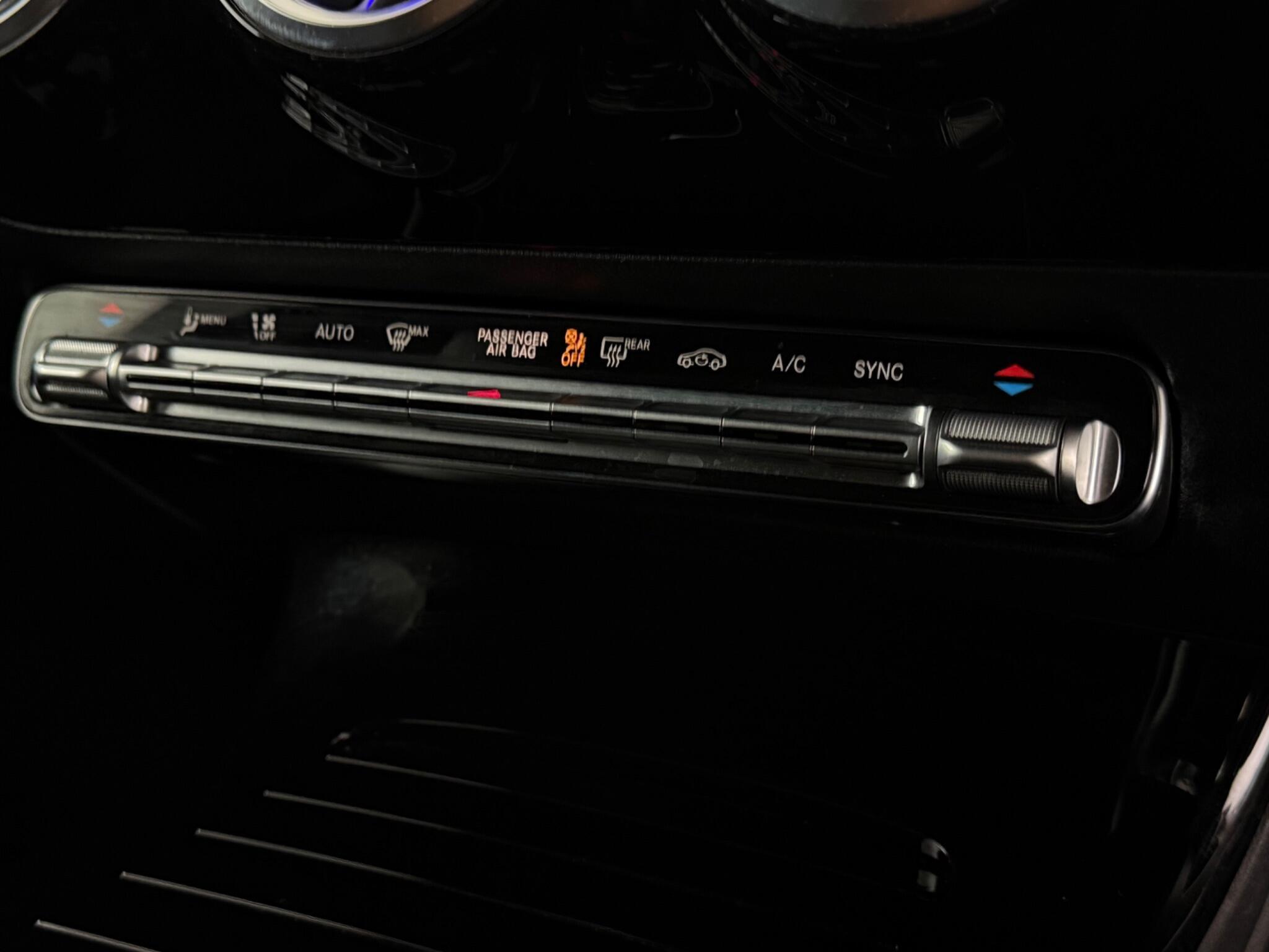Mercedes-Benz A-Class view 31