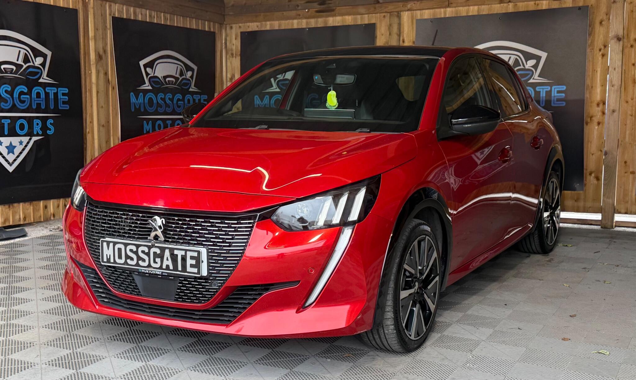 Peugeot 208 view 7
