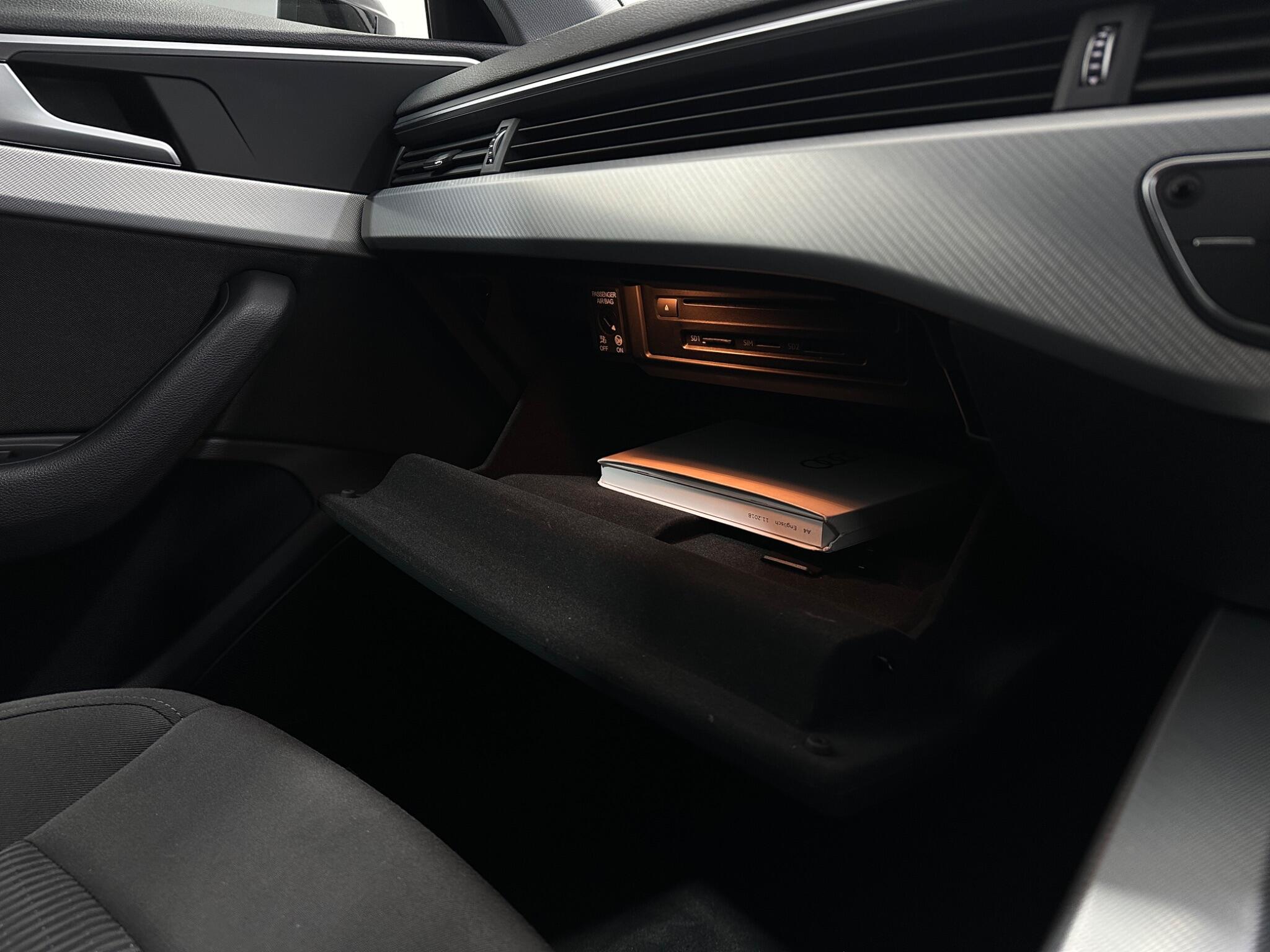 Audi A4 view 28