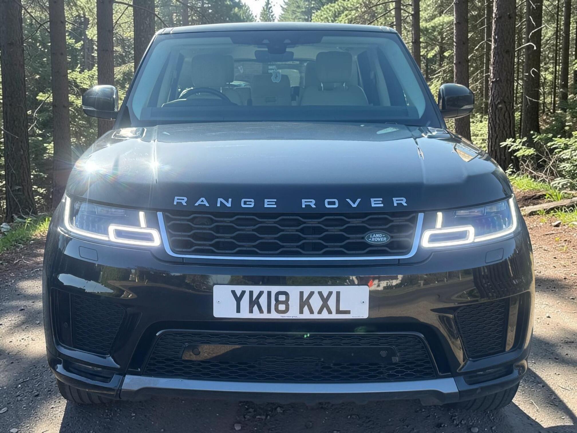 Land Rover Range Rover Sport view 2