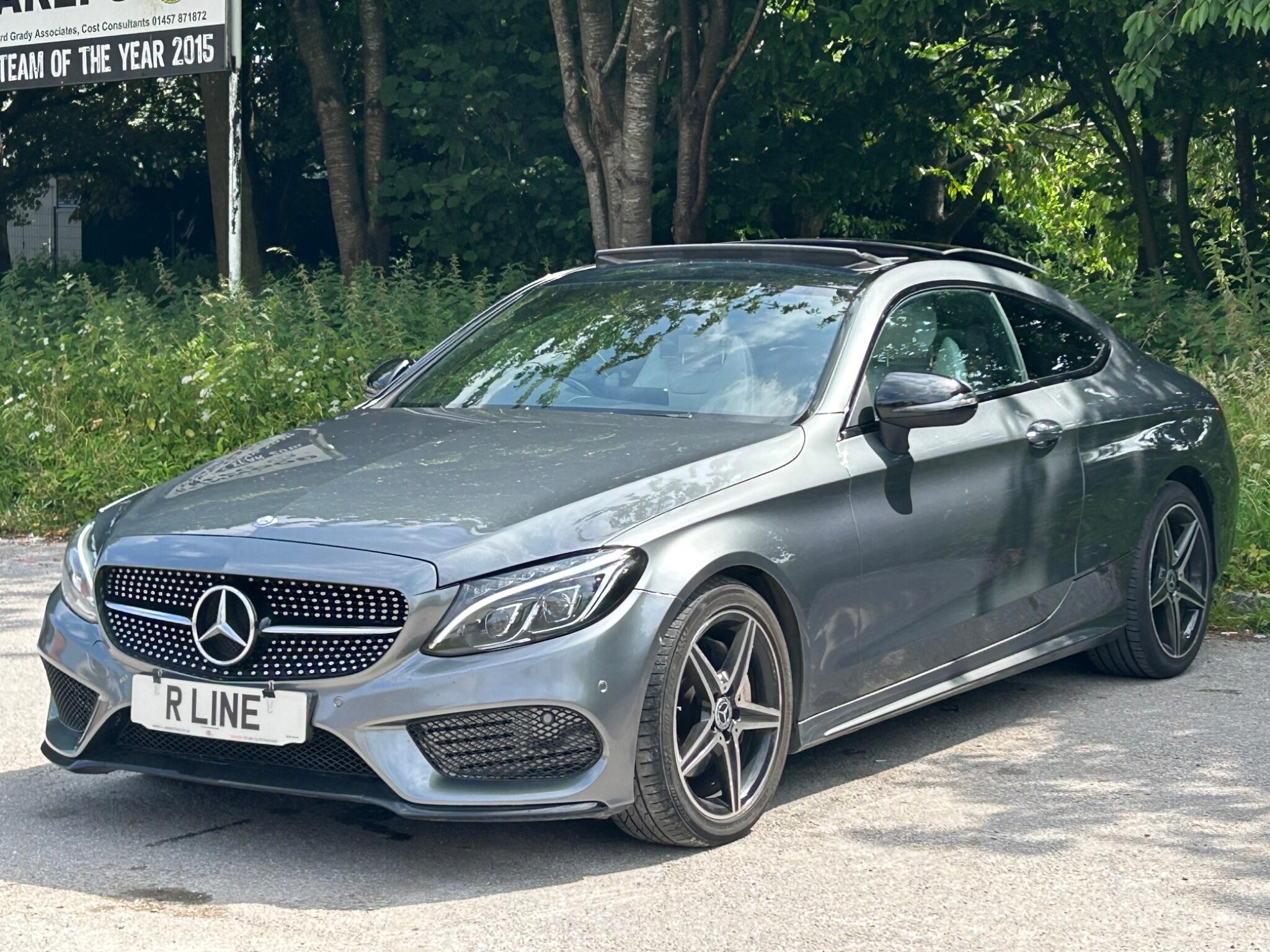 Mercedes-Benz C-Class view 9