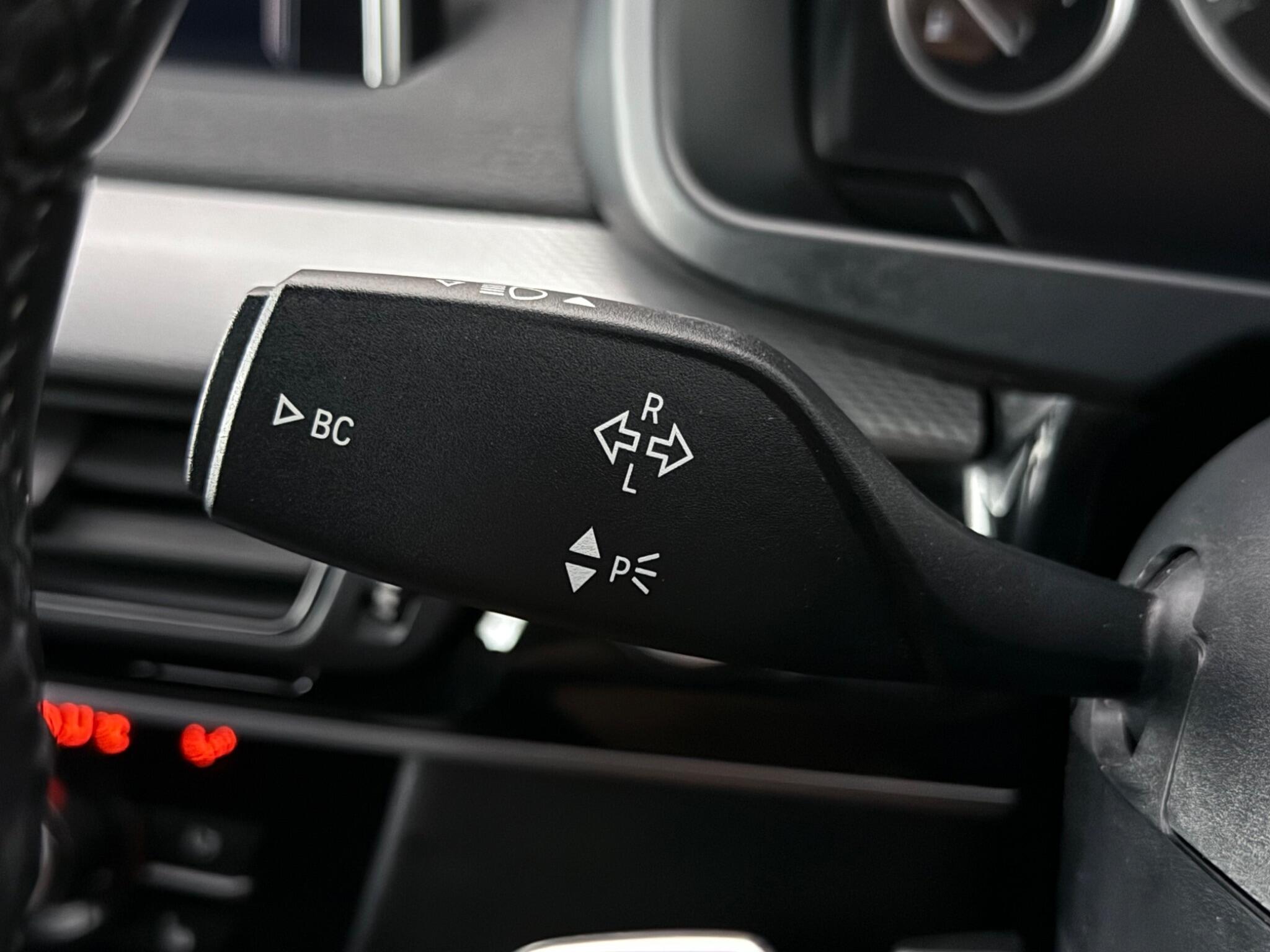 BMW X5 view 19