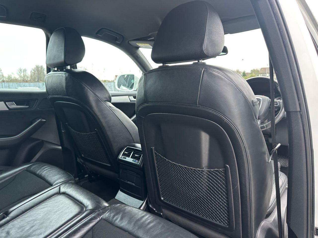 Audi Q5 view 13