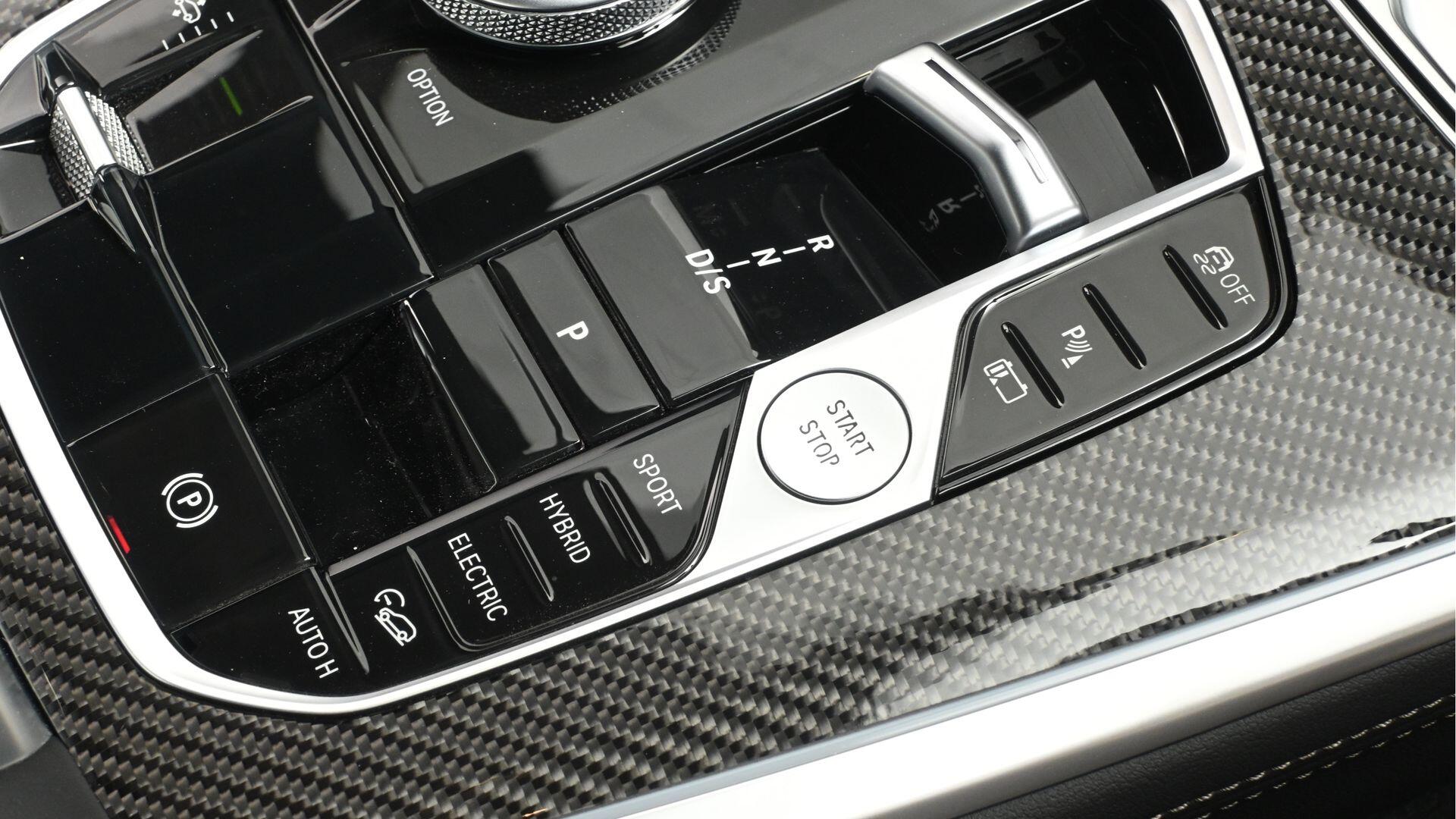 BMW X5 view 19