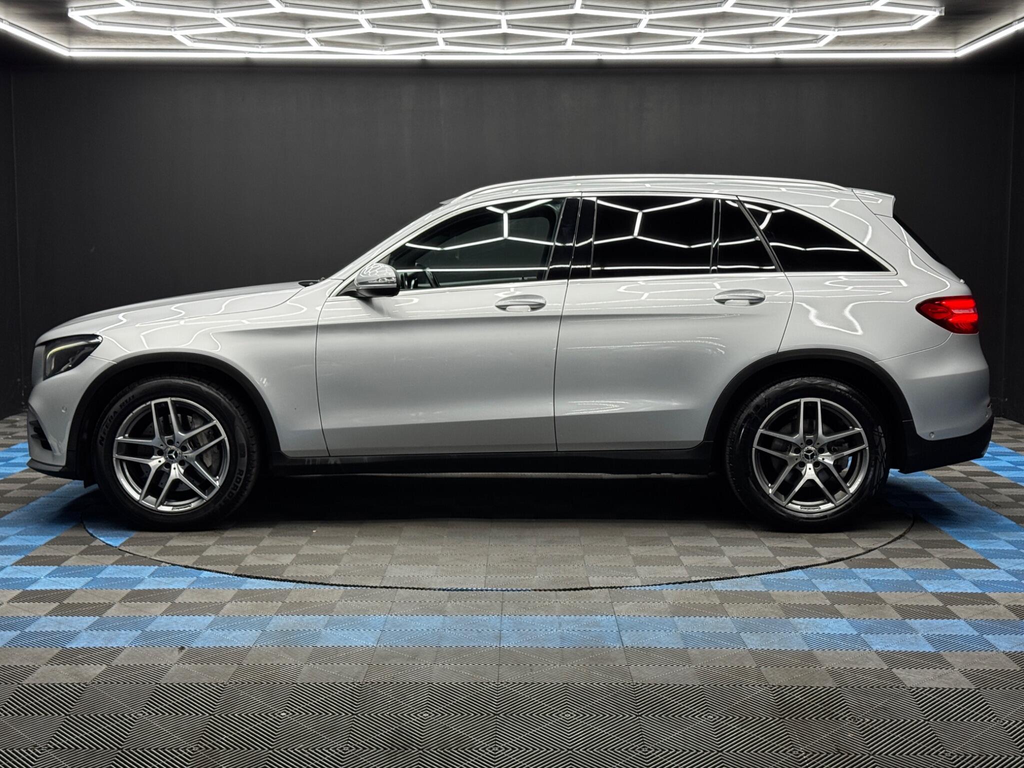 Mercedes-Benz GLC view 8