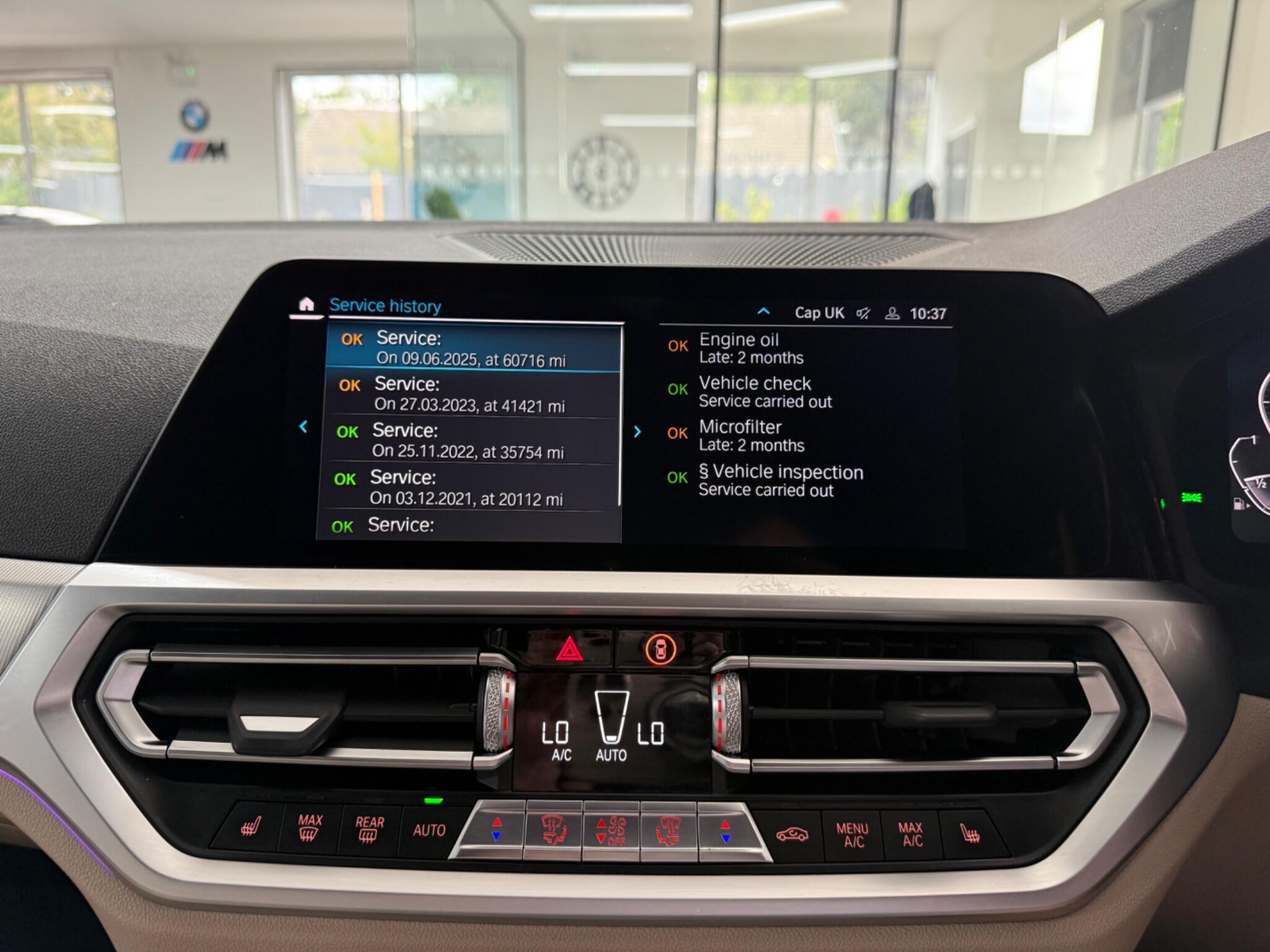 BMW 3 Series view 20