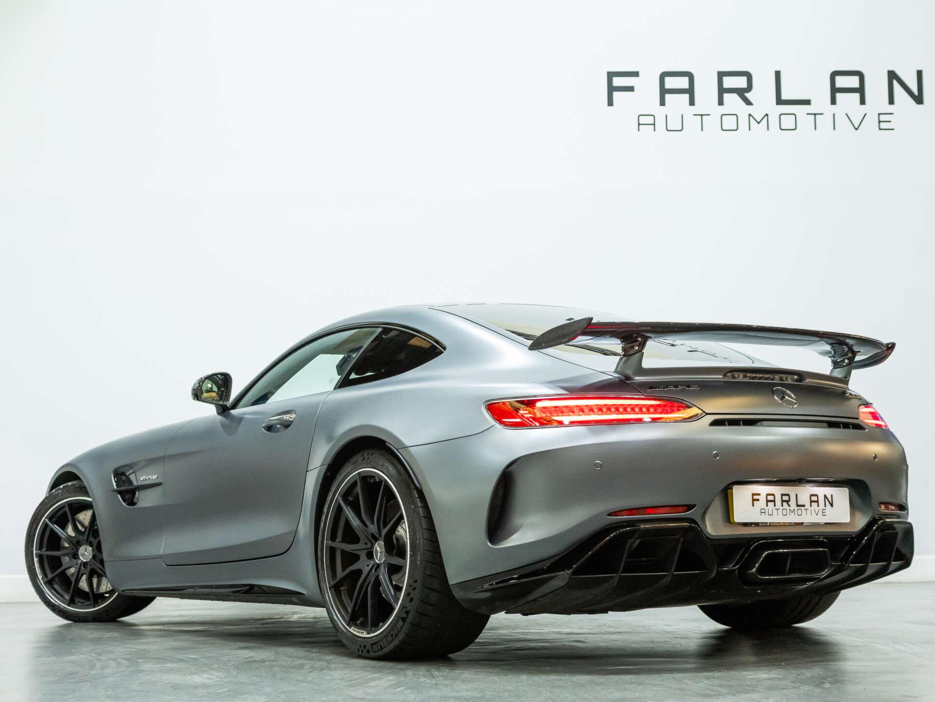 Mercedes-Benz Amg GT view 5
